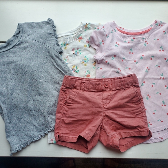 Old Navy Other - Old Navy Baby Girl Floral and Ruffle Set